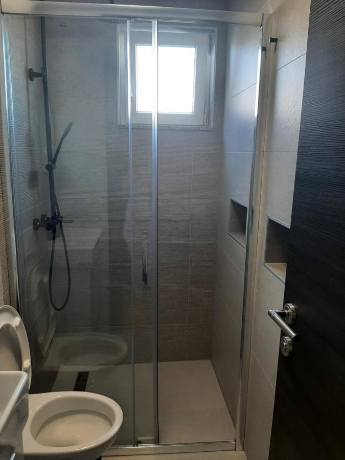 Apartman Mate Лопар Екстер'єр фото